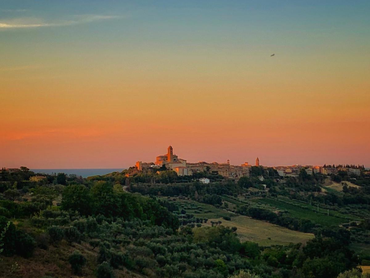 Chiaraluce Country House Massignano Exterior foto