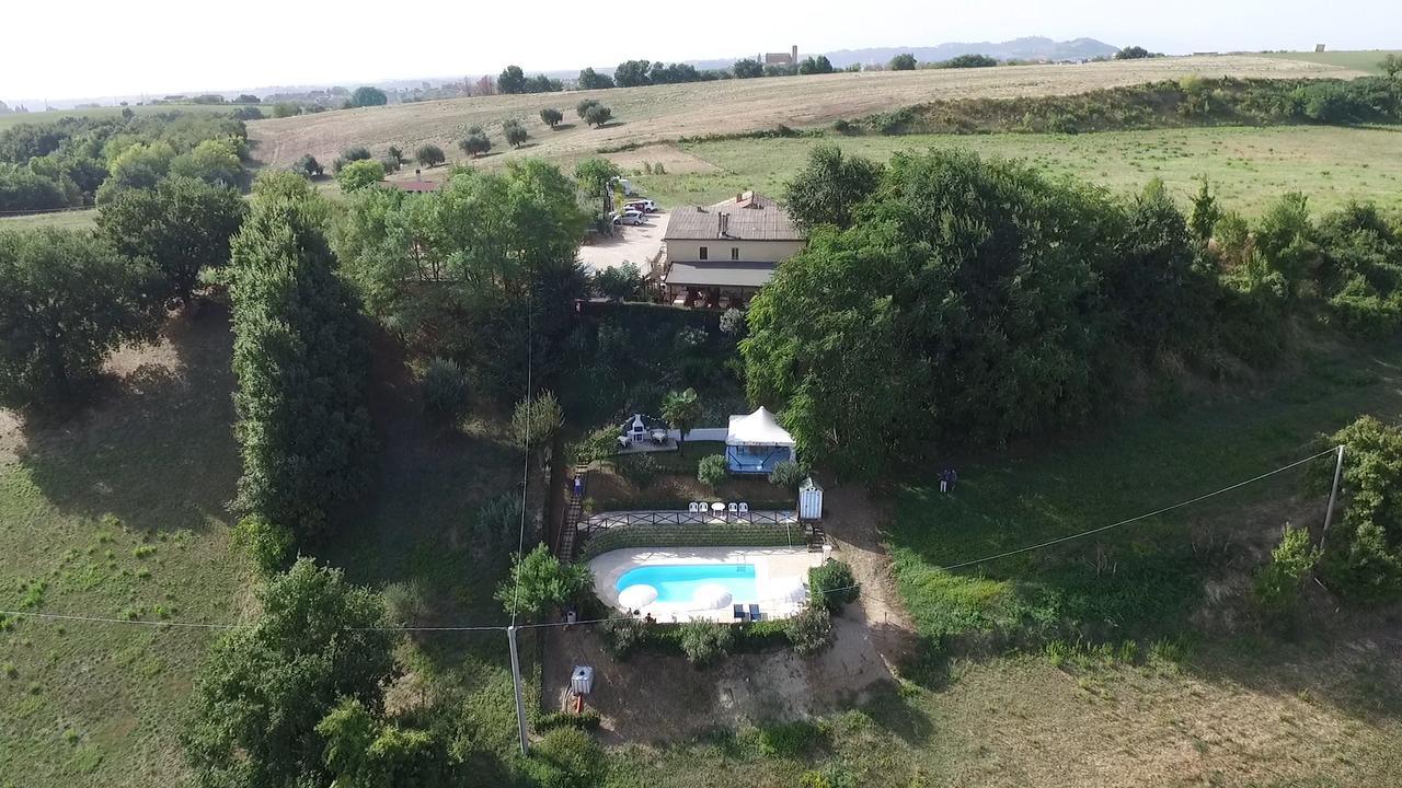 Chiaraluce Country House Massignano Exterior foto